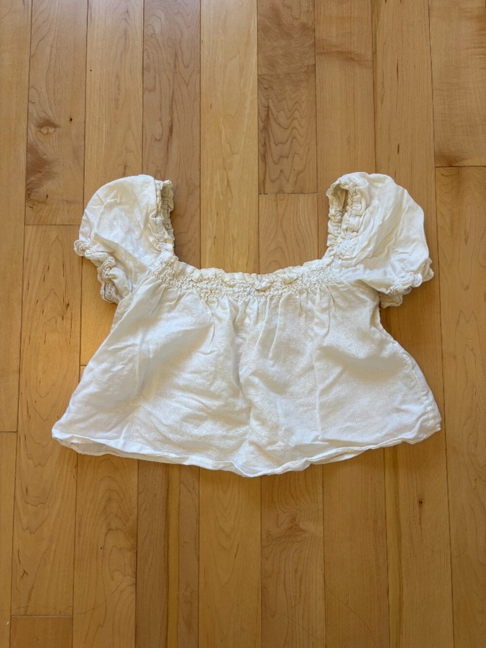 aritzia folk blouse